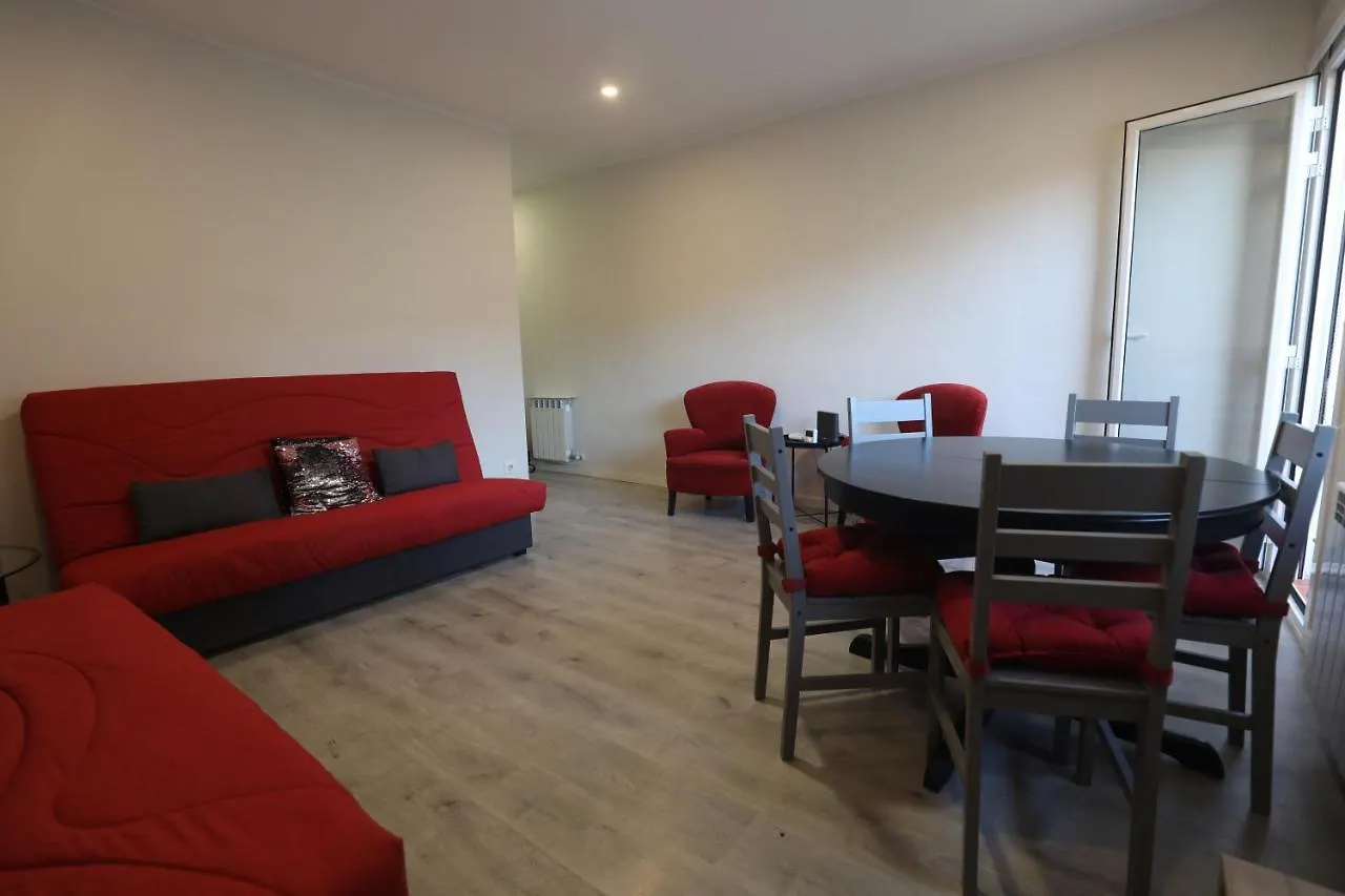 Nur Apartment Terrassa 0*,  Spain